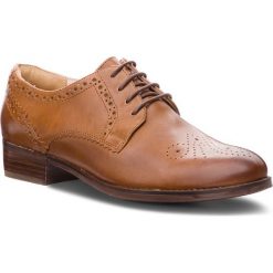 Oxfordy CLARKS - Netley Rose 261351694 Tan Leather. Półbuty damskie marki Clarks. Za 459.00 zł.