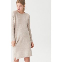 Długi sweter - Kremowy. Białe swetry damskie House. Za 119.99 zł.