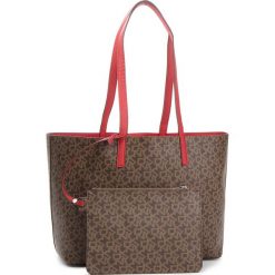 Torebka DKNY - Brayden Md Rvrsbl Tote R83A7757 Mocha Logo-Rog M68. Torebki do ręki damskie marki DKNY. W wyprzedaży za 389.00 zł.