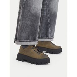 Trapery G-Star. Brązowe śniegowce i trapery damskie G-Star. Za 399.99 zł.