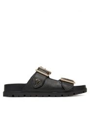 Guess Klapki FLTFST LEA03 Czarny. Czarne klapki damskie Guess, z aplikacjami, ze skóry, bez obcasa. Za 439.99 zł.