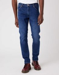 WRANGLER 11MWZ MĘSKIE SPODNIE JEANSOWE DANCING WATER W1MZJX20C 112322652. Spodnie materiałowe męskie Wrangler, l, bez wzorów, z jeansu. Za 239.99 zł.