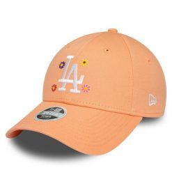Czapka z daszkiem New Era. Brązowe czapki i kapelusze damskie New Era, bez wzorów. Za 109.99 zł.