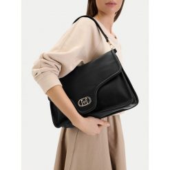 Torebka MEXX. Czarne torebki do ręki damskie Mexx, bez wzorów, klasyczne, bez dodatków. Za 269.99 zł.