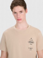 4F T-shirt regular z nadrukiem męski - brązowy XL. Brązowe koszulki sportowe męskie 4f, m, bez wzorów, z bawełny, klasyczne, bez kołnierzyka. Za 69.99 zł.