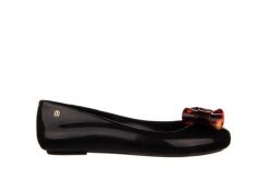 Baleriny Melissa Sweet Love III AD Black Tortoise 010353, Czarny, Guma - 37. Czarne baleriny damskie Melissa, bez wzorów, z gumy, bez obcasa. W wyprzedaży za 179.10 zł.