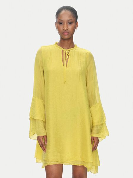 ViCOLO Sukienka letnia TD0753 Żółty Regular Fit. Żółte sukienki damskie ViCOLO, na lato, s, bez wzorów, z syntetyku, bez kołnierzyka, bez ramiączek. Za 339.99 zł.