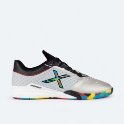 Buty piłkarskie MUNICH Rondo Olympix IF. Szare buty sportowe męskie munich, bez zapięcia, do piłki nożnej. Za 289.99 zł.