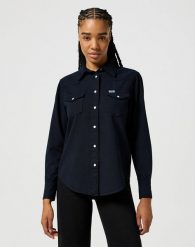 WRANGLER DAMSKA KOSZULA JEANSOWE JEANS DENIM HERITAGE SHIRT BLACK 112357527 W522018484. Czarne bluzki damskie Wrangler, xs, bez wzorów, z denimu, bez kołnierzyka, bez ramiączek. Za 199.99 zł.