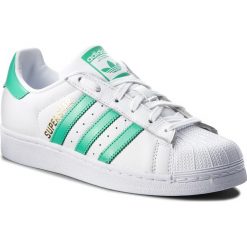 Buty adidas - Superstar B41995 Ftwwht/Hiregr/Goldmt. Białe półbuty na co dzień męskie Adidas, z materiału, bez zapięcia. W wyprzedaży za 279.00 zł.