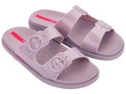 Klapki basenowe damskie Ipanema Follow Fem. Czerwone klapki damskie Ipanema, bez wzorów, z gumy, klasyczne, bez obcasa, na płaskiej podeszwie. Za 221.00 zł.