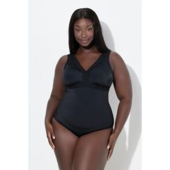 Damski Strój kąpielowy obszycia miękkie miseczki głębokie plecy z recyklingu. Czarne kostiumy jednoczęściowe damskie Ulla Popken, plus size, bez wzorów, z elastanu, sportowe, plus size. Za 244.99 zł.