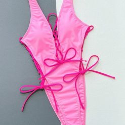 Strój kąpielowy jednoczęściowy z sznurowaniem na plażę Angelien. Czerwone kostiumy jednoczęściowe damskie Intica, l, bez wzorów, z materiału, do pływania. Za 149.00 zł.