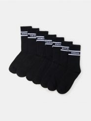 Prążkowane skarpetki 7 pack - czarny. Czarne skarpety męskie Sinsay, bez wzorów, prążkowane. Za 22.99 zł.