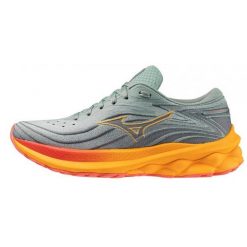Buty do biegania damskie Mizuno Wave Skyrise 5. Brązowe obuwie sportowe damskie Mizuno, bez wzorów, do biegania, mizuno wave. Za 613.10 zł.