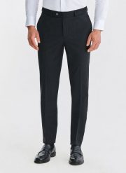 PAKO LORENTE - Wełniane czarne spodnie garniturowe. Czarne eleganckie spodnie męskie Pako Lorente, m, bez wzorów, z wełny. Za 799.99 zł.