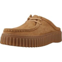 Buty CLARKS TORCHILL MULE Brązowy. Brązowe trekkingi damskie Clarks, trekkingowe. Za 462.35 zł.