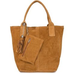 Włoska Torebka Skórzana Zamszowa A4 Shopperka Camelowa T49. Brązowe torebki do ręki damskie bez wzorów, ze skóry, zamszowe, bez dodatków. Za 199.99 zł.