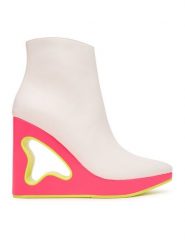 United Nude Botki Void Bootie 11030100416 Biały. Białe botki damskie United Nude, ze skóry, bez obcasa, na koturnie, bez zapięcia. Za 2,379.00 zł.