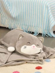 Koc z przytulanką - szary. Szare kocyki dla dzieci Sinsay. Za 69.99 zł.