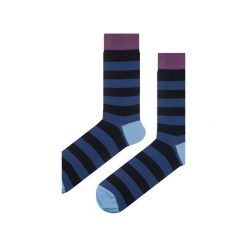 Granatowe skarpetki w paski. Niebieskie skarpety męskie Em men's accessories, bez wzorów. Za 29.99 zł.
