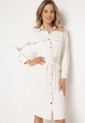 Jasnobeżowa Sukienka Koszulowa z Kieszeniami w Stylu Utility Naiatema. Brązowe sukienki damskie Born2be, na co dzień, l, bez wzorów, klasyczne, bez kołnierzyka, bez ramiączek, koszulowe. Za 179.99 zł.