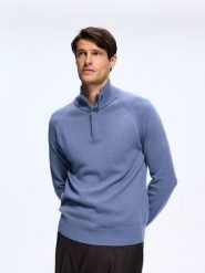 Sweter z wełną - niebieski. Niebieskie swetry przez głowę męskie Reserved, l, bez wzorów, z dzianiny, bez kołnierzyka. Za 259.99 zł.