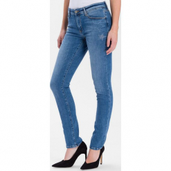 Dżinsy "Anya" - Slim fit - w kolorze niebieskim. Niebieskie jeansy damskie Cross Jeans. W wyprzedaży za 127.95 zł.