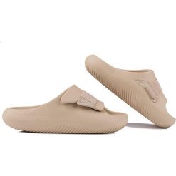 Klapki plażowe damskie Crocs Mellow Recovery. Brązowe klapki damskie Crocs, bez wzorów, sportowe, bez obcasa. Za 259.00 zł.