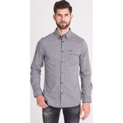 KOSZULA GUESS W KRATĘ. Czarne koszule męskie Guess, l, z aplikacjami, bez kołnierzyka, bez ramiączek. Za 160.00 zł.