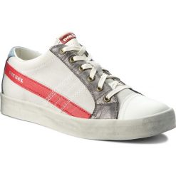 Sneakersy DIESEL - D-String Low Y01641 P1435 H6616 Dirty White/Aurora R. Półbuty na co dzień męskie marki Diesel. W wyprzedaży za 419.00 zł.