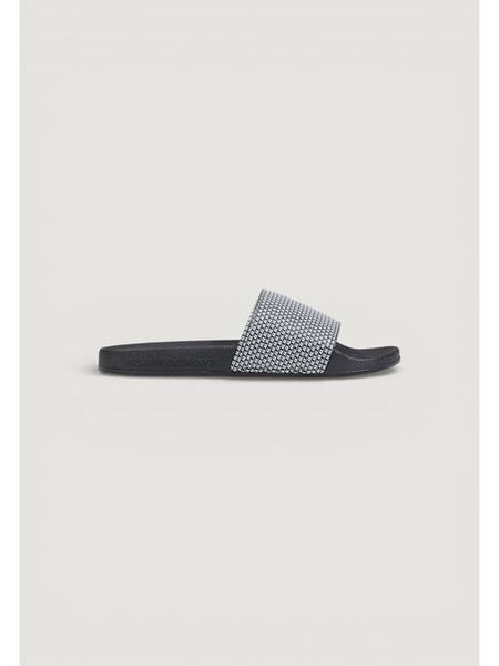 Armani Exchange Klapki XM002886 AF24948 MC562 Czarny. Czarne klapki męskie Armani Exchange. Za 239.99 zł.