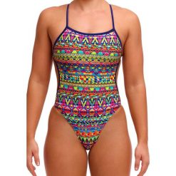 Strój kąpielowy Funkita Packed Up - Twisted. Kostiumy jednoczęściowe damskie FUNKITA, m, bez wzorów, sportowe, do pływania. Za 259.00 zł.