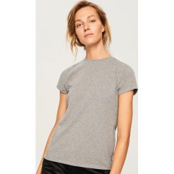 Gładki t-shirt - Jasny szar. Szare t-shirty damskie Reserved. Za 49.99 zł.