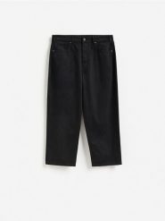 Jeansy barrel fit - czarny. Czarne jeansy męskie Reserved. Za 159.99 zł.