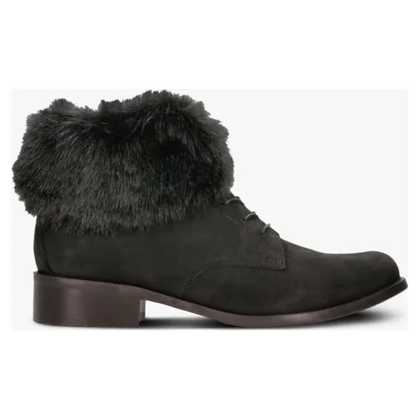 Symbiosis Botki Delailah , czarny, rozmiar 5. Czarne botki damskie Symbiosis, z materiału, bez obcasa, na obcasie, bez zapięcia. W wyprzedaży za 449.99 zł.