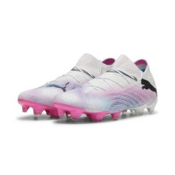 Buty piłkarskie męskie Puma Future 7 Ultimate Fg ag. Białe buty sportowe męskie Puma, bez zapięcia, do piłki nożnej. Za 659.00 zł.