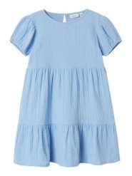 NAME IT Sukienka letnia 13240414 Błękitny Regular Fit. Niebieskie sukienki dla dziewczynek Name it, na lato, bez wzorów, z bawełny, bez ramiączek. Za 79.99 zł.