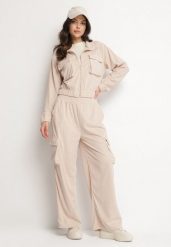 Jasnobeżowy Komplet Dresowy w Stylu Cargo Bluza ze Stójką i Szerokie Spodnie Arritarra. Brązowe bluzy damskie Born2be, m, bez wzorów, z dresówki, bez kaptura. Za 84.99 zł.