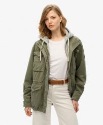 Superdry Bluza z kapturem Jersey Military – Chive Green. Zielone bluzy damskie Superdry., bez wzorów, z bawełny, z kapturem. Za 422.50 zł.