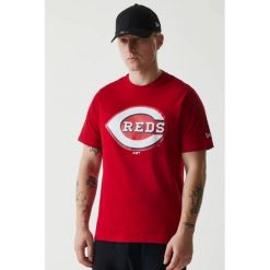T-Shirt MLB Cincinnati Reds New Era Rouge. Czerwone t-shirty męskie New Era, na lato, l, bez wzorów, z materiału, sportowe, bez kołnierzyka. Za 126.50 zł.
