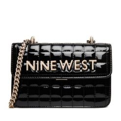 Torebka Nine West. Czarne torebki do ręki damskie Nine West, bez wzorów, wizytowe, bez dodatków. Za 209.99 zł.