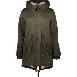 Parka w kolorze oliwkowo-jasnoróżowym. Brązowe parki damskie Winter Selection, bez wzorów, z futra, bez kaptura. W wyprzedaży za 269.95 zł.