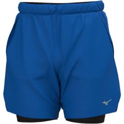 Szorty 2 w 1 Mizuno Core 7.5. Niebieskie krótkie spodenki sportowe męskie Mizuno, bez wzorów, do biegania. Za 270.00 zł.