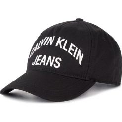 Czapka z daszkiem CALVIN KLEIN JEANS - J Rounded Branding Baseball Cap IU0IU00035 Black Beauty. Czapki i kapelusze męskie Calvin Klein Jeans. Za 119.00 zł.