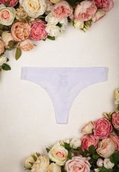 Białe Bezszwowe Majtki Stringi Cevlun. Białe stringi damskie Born2be, s, bez wzorów, z jeansu. Za 4.99 zł.