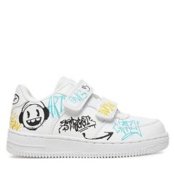 Sneakersy Action Boy. Białe półbuty chłopięce Action Boy, bez wzorów, bez zapięcia. Za 119.99 zł.