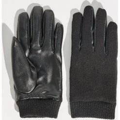Wełniane rękawiczki - Czarny. Czarne rękawiczki damskie Sinsay, z wełny. Za 29.99 zł.