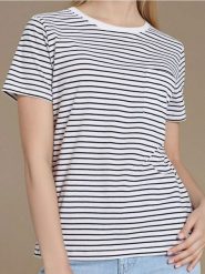 Koszulka basic w paski - wielobarwny. T-shirty damskie Sinsay, l, bez wzorów, bez kołnierzyka. W wyprzedaży za 13.99 zł.