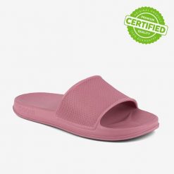 Damskie klapki Coqui Tora, lekkie, antypoślizgowe. Czerwone klapki damskie Coqui, bez wzorów, z materiału, eleganckie, bez obcasa. Za 115.99 zł.